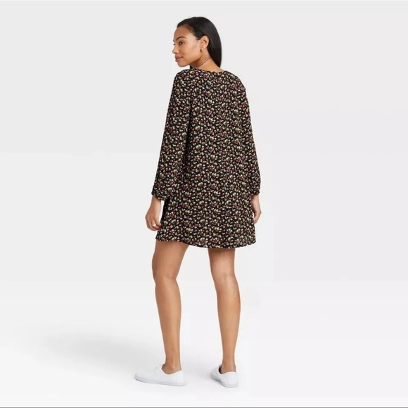 The Nines by Hatch Maternity NWT Black Ditsy Floral Maternity Dress Size: XL - Picture 4 of 12